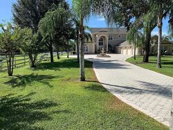 Pre-foreclosure Listing in INNFIELDS DR ODESSA, FL 33556