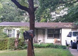 Pre-foreclosure in  RUSHMORE PL Forest Park, GA 30297