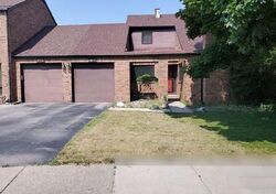 Pre-foreclosure in  HERITAGE COMMONS ST SE Grand Rapids, MI 49503