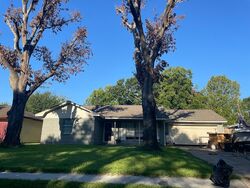 Pre-foreclosure in  PEGGY ST Deer Park, TX 77536