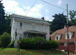 Pre-foreclosure in  MCGOVERN BLVD Crescent, PA 15046