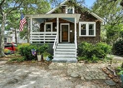 Pre-foreclosure in  LITTLE BAY AVE Norfolk, VA 23503