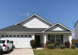 Pre-foreclosure in  OLD MILL RD Savannah, GA 31407