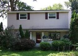 Pre-foreclosure in  UNION LAKE RD Commerce Township, MI 48382
