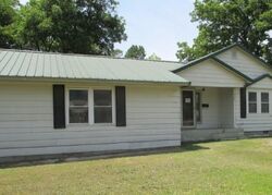  S Hammack Ave, Wynnewood OK