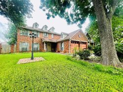  Sweetleaf Ct, Lake Jackson TX