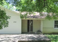 Pre-foreclosure in  LEMONWOOD DR San Antonio, TX 78213