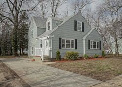  Nassau Ave, Paulsboro NJ