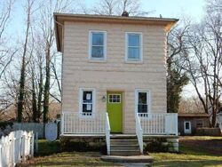 Pre-foreclosure in  MADISON AVE Woodbine, NJ 08270