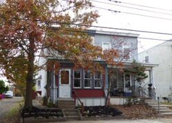 Pre-foreclosure in  MAPLE ST Pottstown, PA 19464