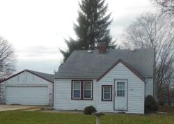 Pre-foreclosure in  S STEWART ST Creve Coeur, IL 61610