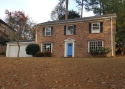  Forrest Hill Dr, Columbus MS