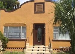 Pre-foreclosure in  HOBART AVE Daytona Beach, FL 32114