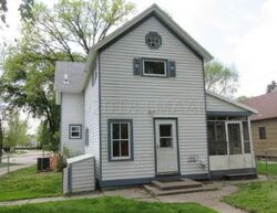 Pre-foreclosure in  HOUSTON AVE Crookston, MN 56716