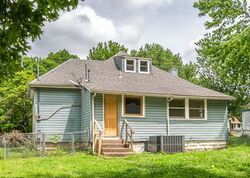 Pre-foreclosure in  N MAIN AVE Republic, MO 65738