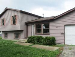  W Walnut St, Lexington IL