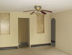 Pre-foreclosure in  PRESCOTT AVE Endicott, NY 13760