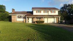 Pre-foreclosure in  WHITE OAK DR Pensacola, FL 32503