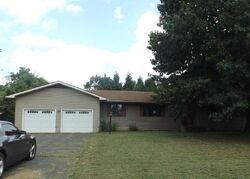 Pre-foreclosure in  HICKORY DALE DR Dover, DE 19901