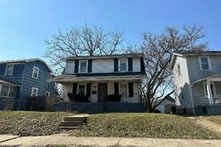 Pre-foreclosure in  S WAYNE AVE Columbus, OH 43204