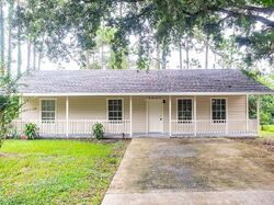 Pre-foreclosure in  ANNAPOLIS AVE Daytona Beach, FL 32124