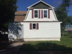 Pre-foreclosure in  A ST Shelton, NE 68876