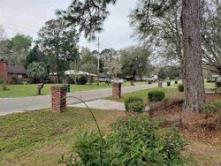 Pre-foreclosure in  BARDSWOOD LN Tallahassee, FL 32305