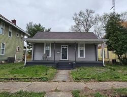 Pre-foreclosure in  N 9TH ST Vincennes, IN 47591