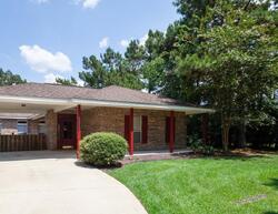 Pre-foreclosure in  YOKUM RD Ponchatoula, LA 70454
