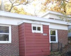 Pre-foreclosure in  SUCCESS AVE Stratford, CT 06614