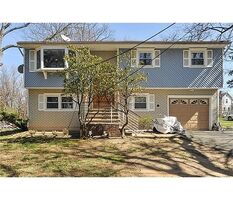 Pre-foreclosure in  STELLA CT East Brunswick, NJ 08816
