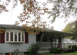 Pre-foreclosure in  SUNNYSIDE AVE Louisville, OH 44641
