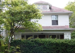 Pre-foreclosure in  WROE AVE Dayton, OH 45406