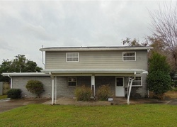 Pre-foreclosure in  LAKE HOLLOWAY BLVD Lakeland, FL 33801