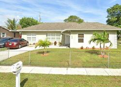  W 34th St, West Palm Beach FL