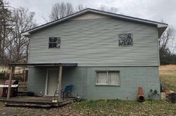 Pre-foreclosure in  BAKER LN Oliver Springs, TN 37840