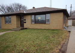  Lawn St, Racine WI