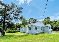 Pre-foreclosure in  POINSETTA ST Jacksonville, FL 32254
