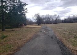 Pre-foreclosure in  SPRINGTOWN RD Greenwich, NJ 08323