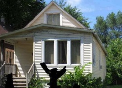 Pre-foreclosure in  W 116TH PL Chicago, IL 60628