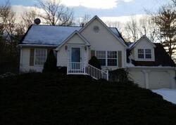  Hilltop Dr, North Windham CT