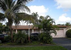 Pre-foreclosure in  N 49TH AVE Hollywood, FL 33021