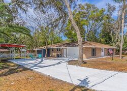 Pre-foreclosure in  WESTOVER DR Palatka, FL 32177