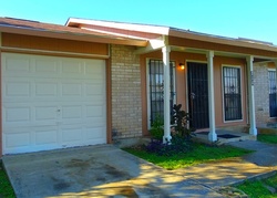 Pre-foreclosure in  S BROWNLEAF ST San Antonio, TX 78227