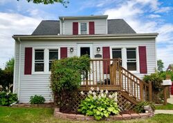 Pre-foreclosure in  HAZELWOOD ST Roseville, MI 48066