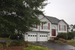 Pre-foreclosure in  SHARON SPRINGS DR Fredericksburg, VA 22408