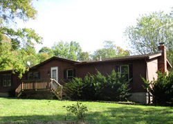 Pre-foreclosure in  MAHONING RD Deerfield, OH 44411