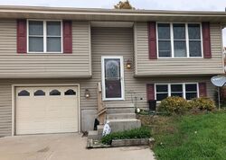  Woodview Ln, Marseilles IL