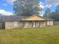  Johnnie St, Orange TX