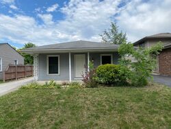 Pre-foreclosure in  HILLTOP AVE Tinley Park, IL 60487